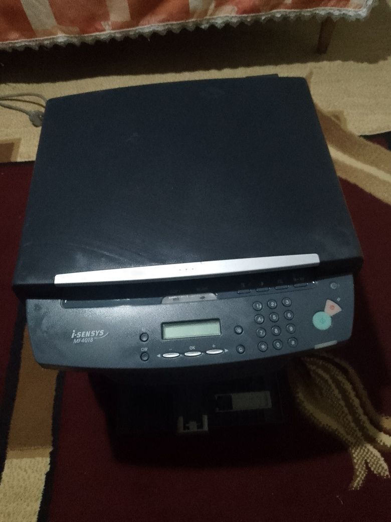 Printer Canon mf4018
