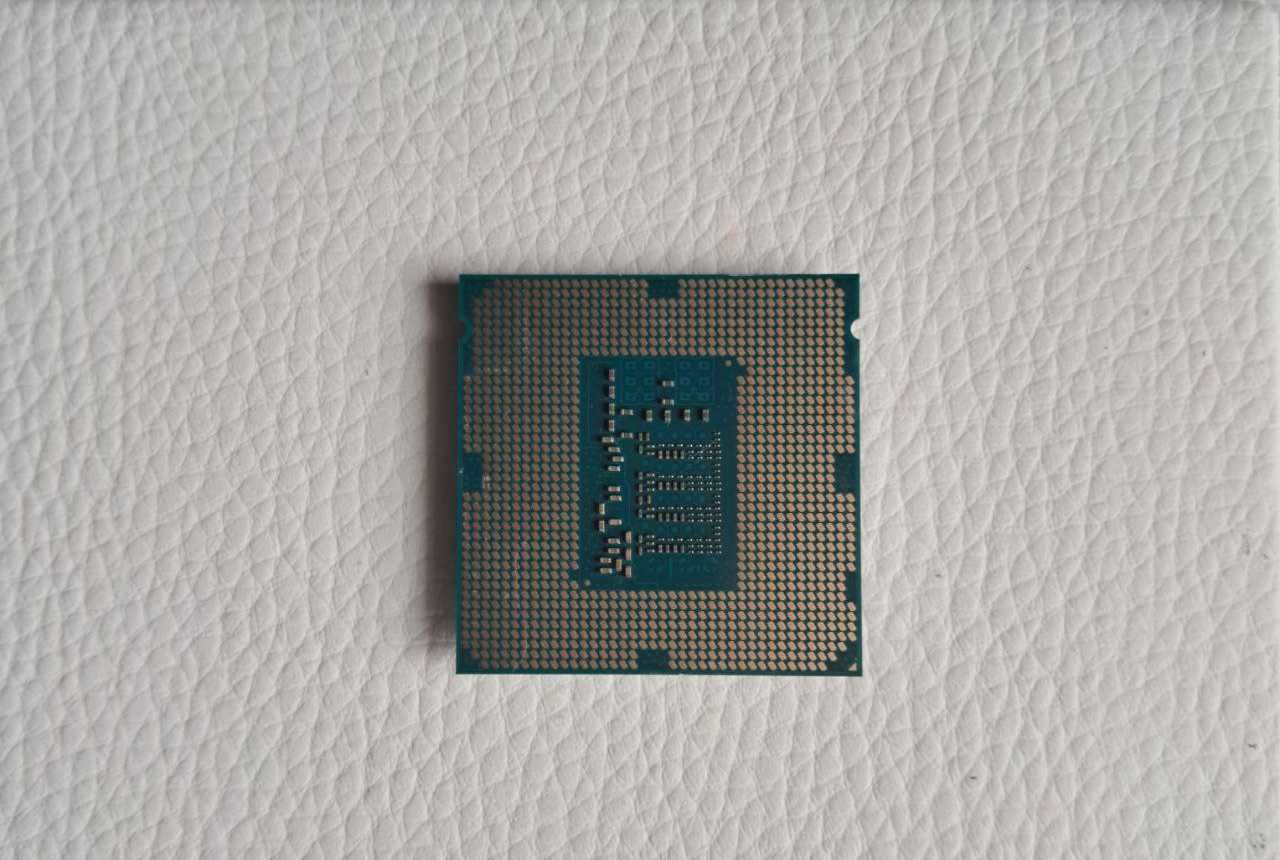 Процессор Intel Core i5-4670. Кулер боксовый в подарок