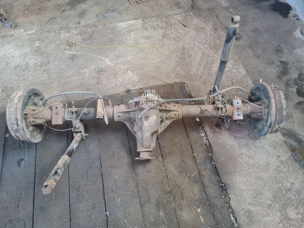 Punte spate Nissan Navara D40 Facelift 2.5 Diesel D40 2006 - 2010 SUV 5 Usi (1187) 4x4