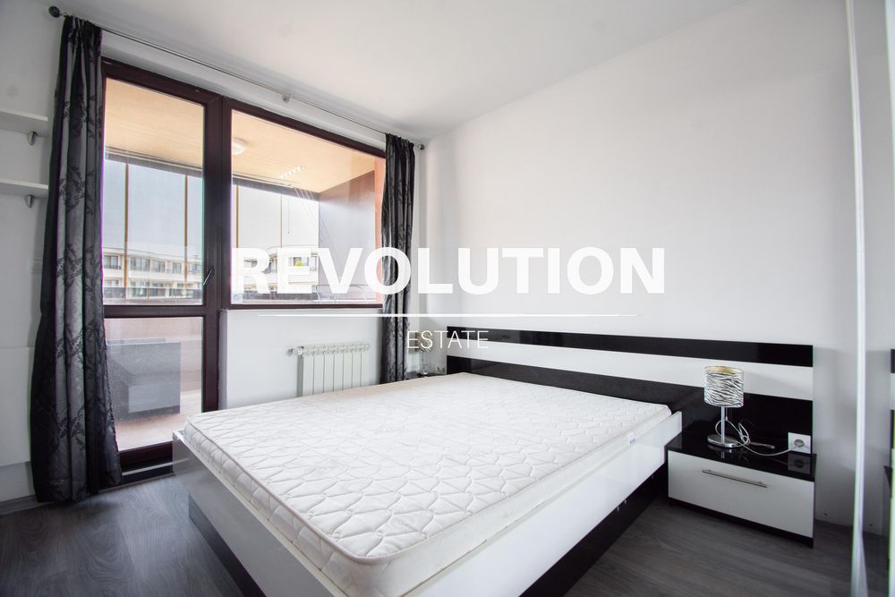 Дава се под наем Тристаен апартамент в София, Младост 3 - 80 кв.м за 675 € - Снимка #2