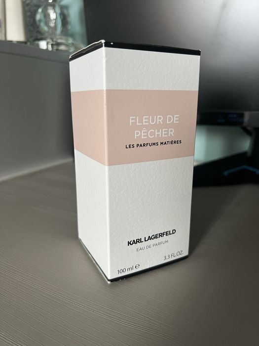 Parfum Karl Lagerfeld Fleur de Pecher