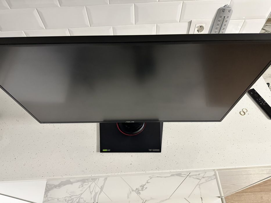 ASUS TUF Gaming VG27AQ – 27″ WQHD / 165Hz / IPS – Отлично състояние