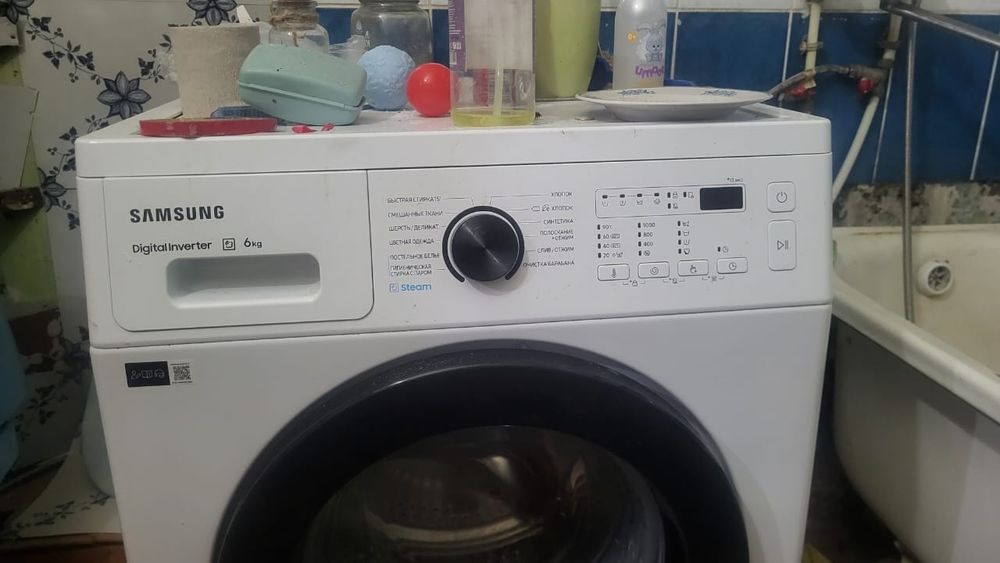 Продам стиральную машину самсунг срочно. Цена только сегодня