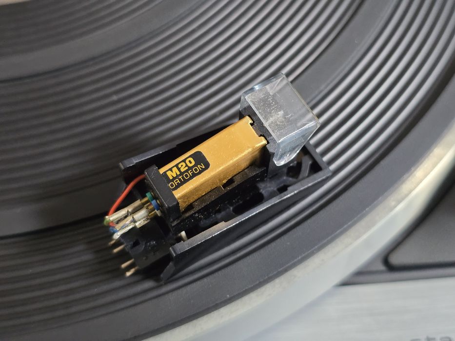 Pick-up DUAL 701, retro ,full automatic, direct drive, pitch control