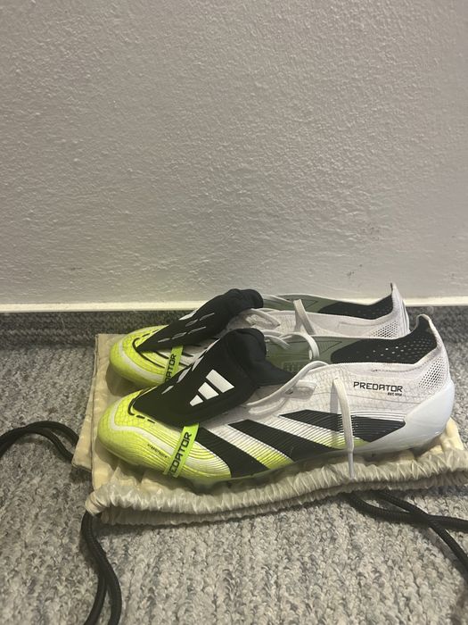 Чисто нови Adidas Predator elite! Номер 431/3 .