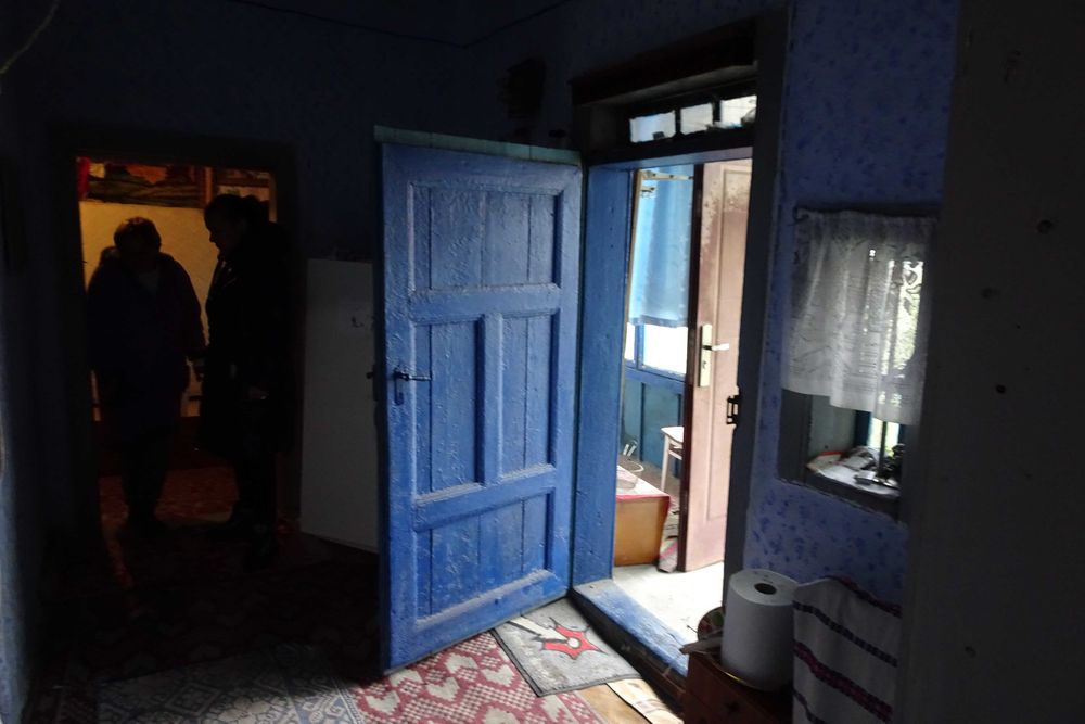 Casa batraneasca cu gradina,  suprafata 2.000m2