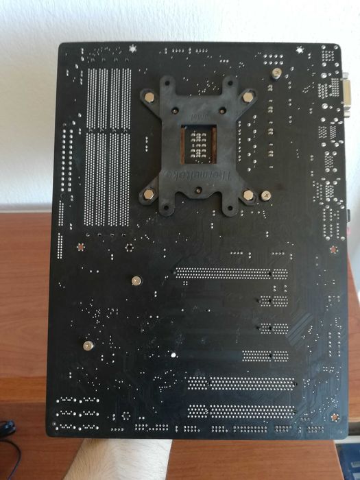 Gigabyte GA-Z87-D3HP + Intel Core i5 4670k + 4GB RAM Elixir