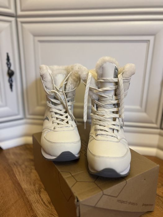 Продам (сапоги) сноубутсы Anta