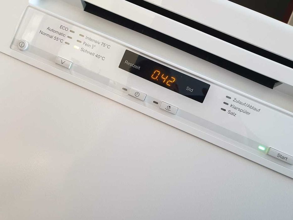 Auto Open - Съдомиялна Miele - 14 Комплекта - Свободностояща - 60см