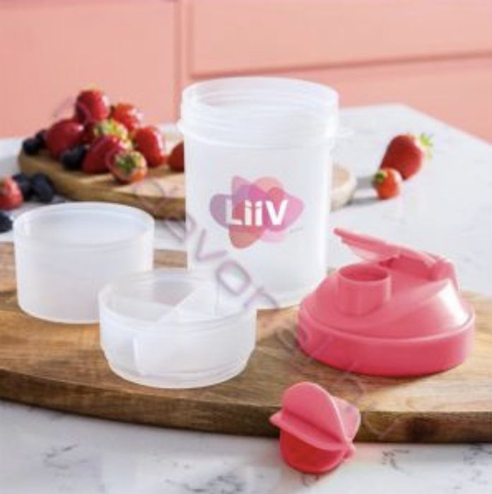 Shaker/cana pentru shake pentru acasa si calatorii