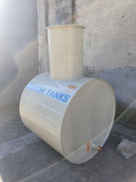 Rezervor apa 1000 L Resita