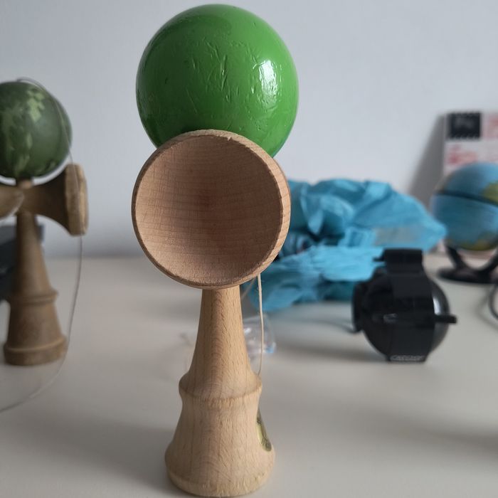 Salut!Vând kendama autentică Ozora/JKA din Japonia, certificat oficial