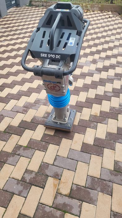 Mai compactor Weber pe acumulator