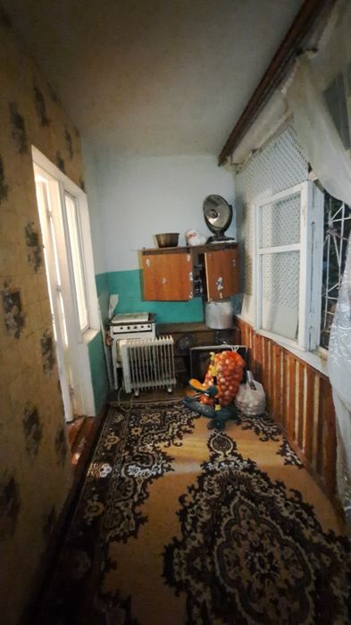 Чирчик шахар 
8-микрораён 16-мактаб ёнида янги планировка 
#2-хона