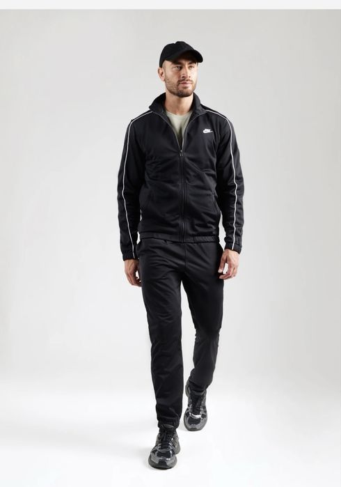 Екип nike размер m м чисто нов