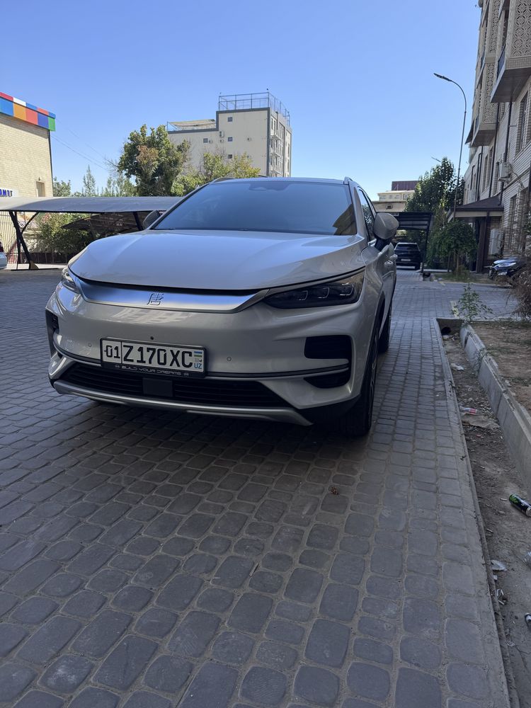 BYD Tang EV Dual Motor 4,4 sec 2024
