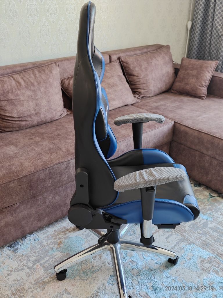 Игровое/компьютерное кресло Blade Series