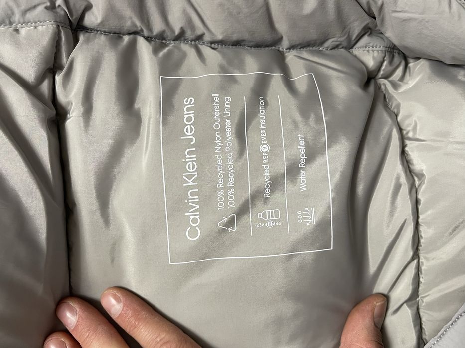 Geaca Calvin Klein barbati Marimea S, fit L, nouă cu etichetă