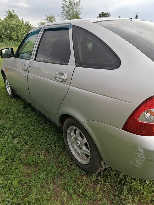 Продам автомобиль приора 2172