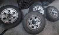 Железни джанти с гуми за бус Toyota Hiace 4x4 6x139,7