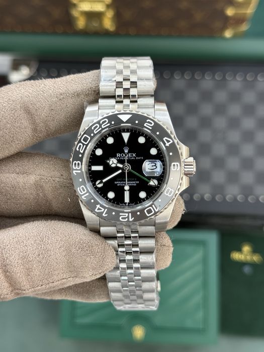 Rolex GMT-Master || Bruce Wayne