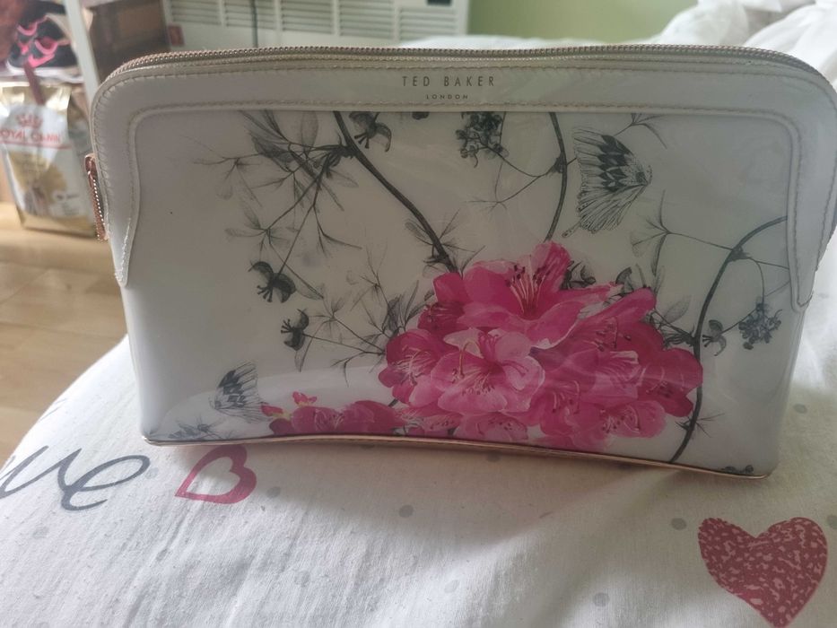 Несесер Ted Baker