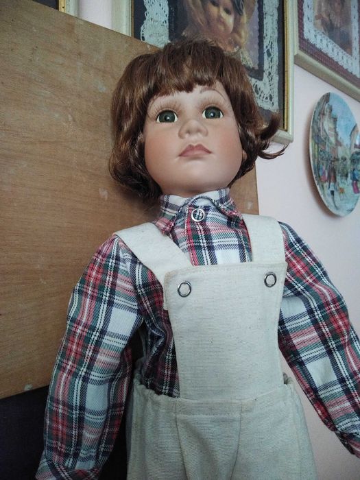 Papusa de portelan Gilde