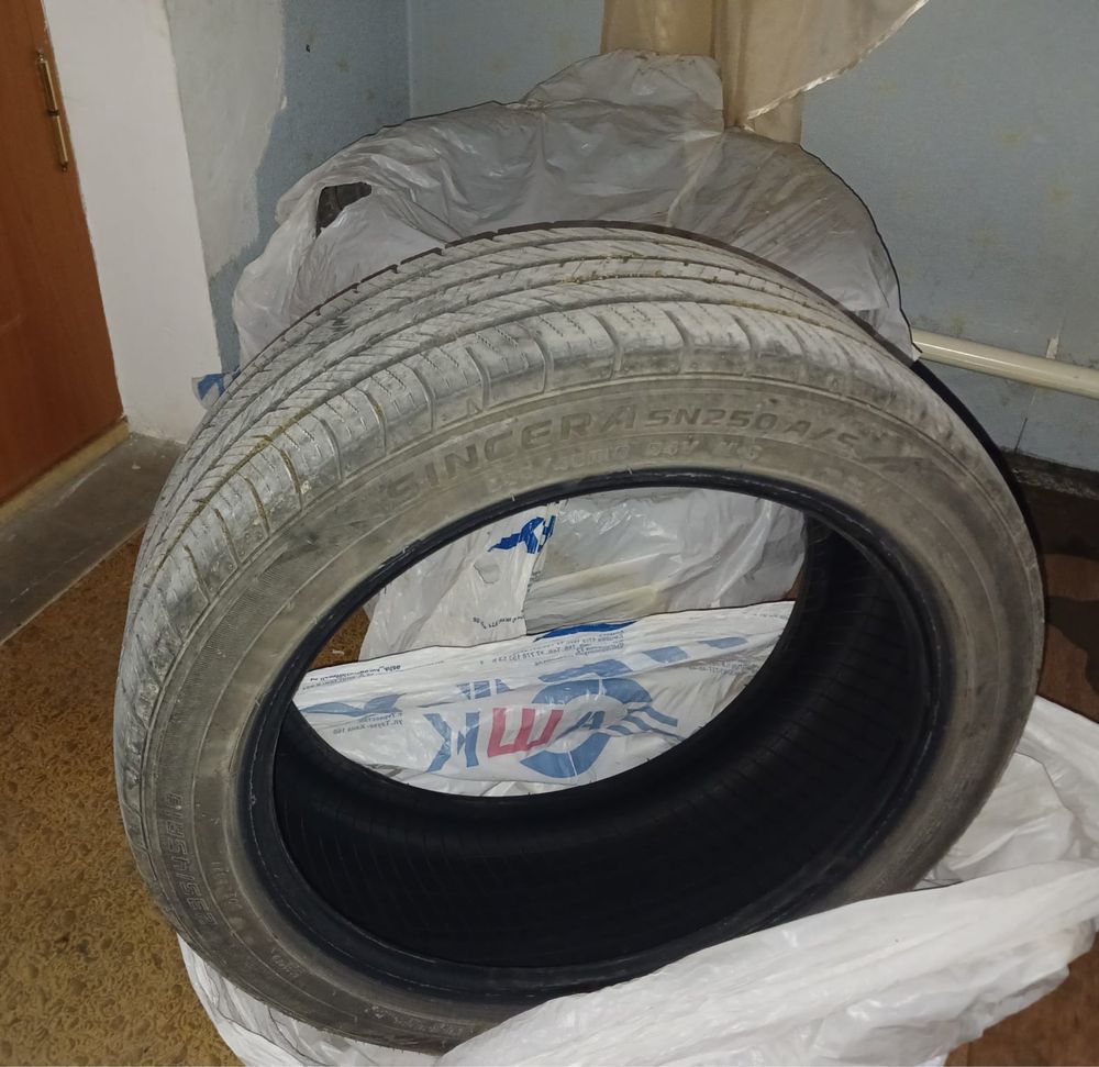 Шины летний Falken 235/45 R18