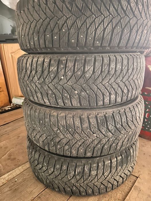 Резина 205/65/15