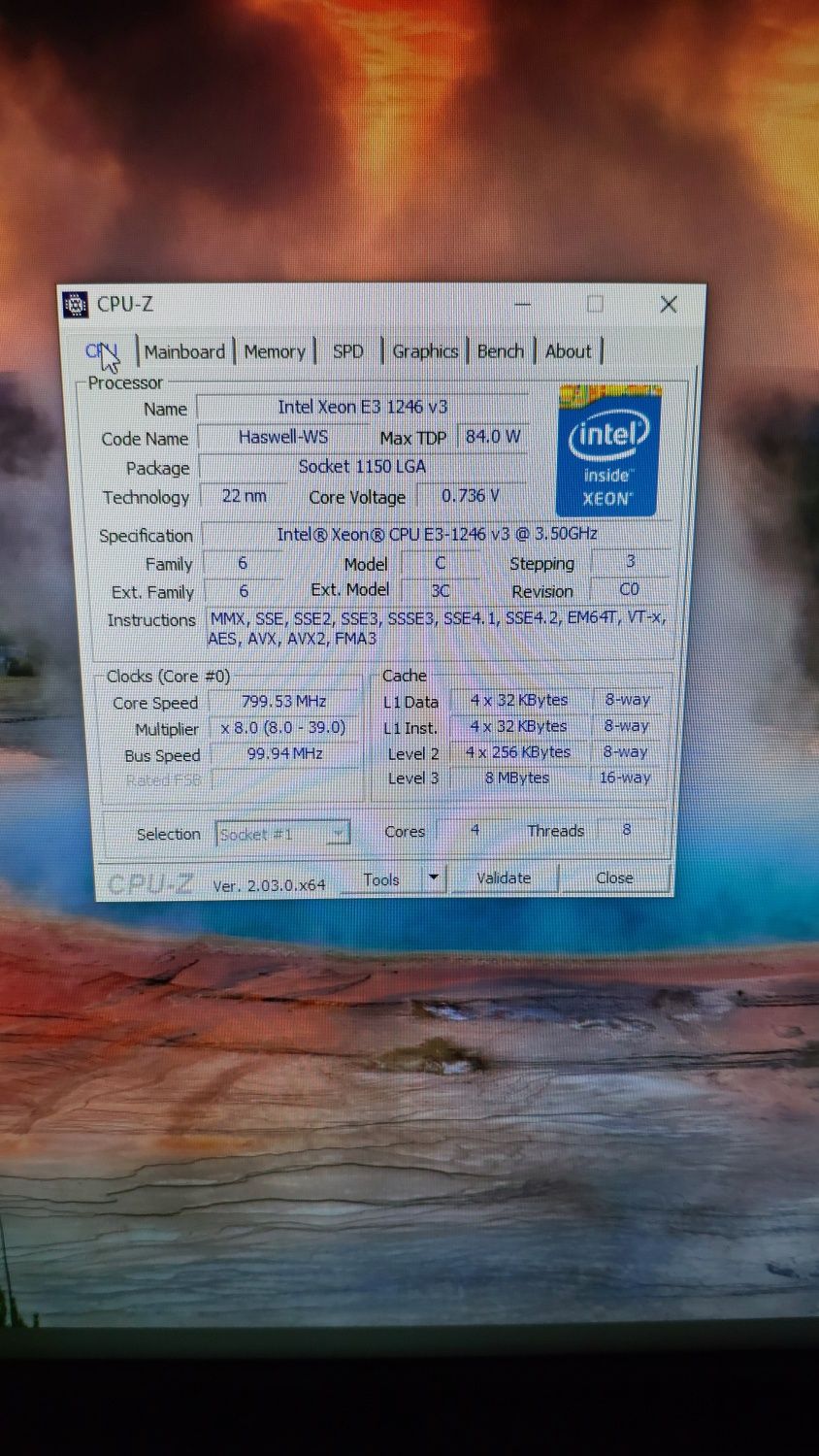 Продаётся домашний компьютер Xeon + монитор Dell 22