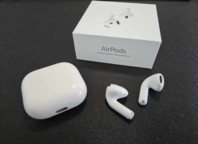 Airpods 4 Noi sigilate