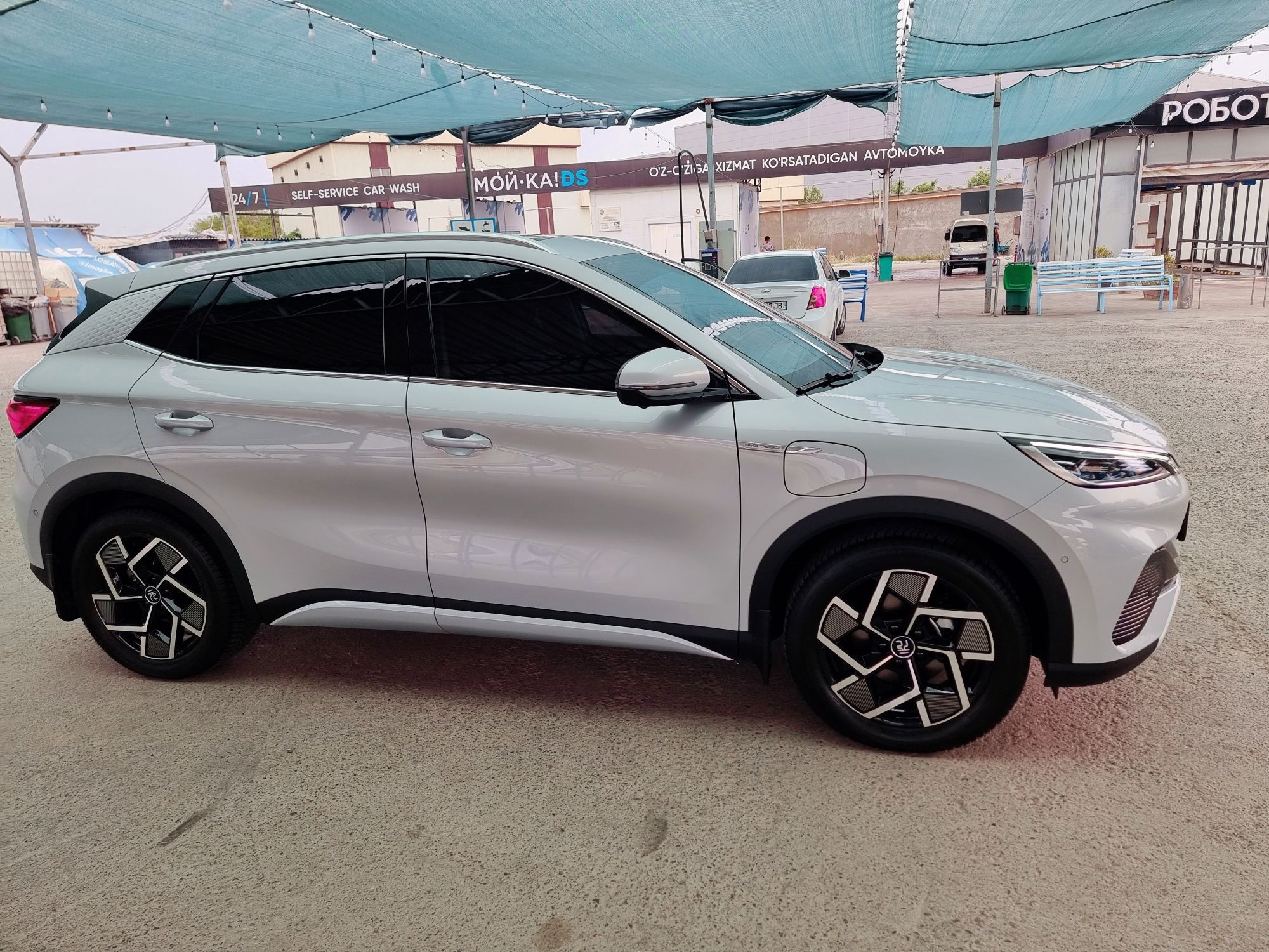 Byd yuang pilus 5 pazitsiya