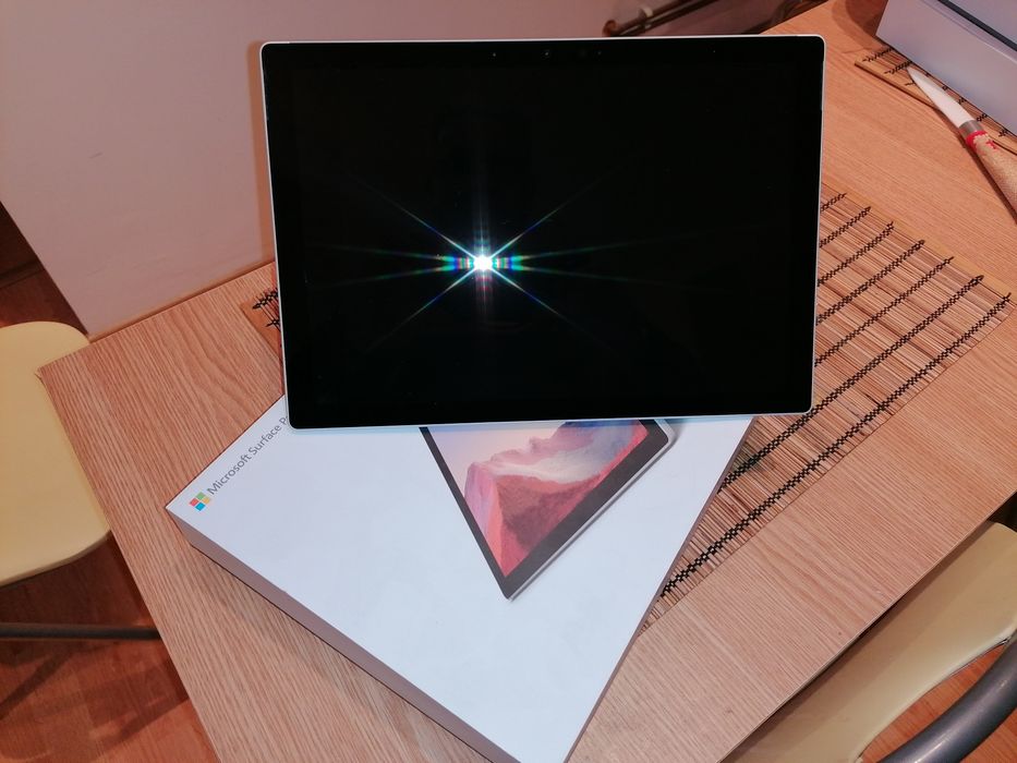 Microsoft Surface Pro7