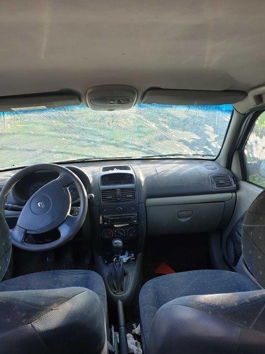 Vand Renault clio 2 dezmembrari
