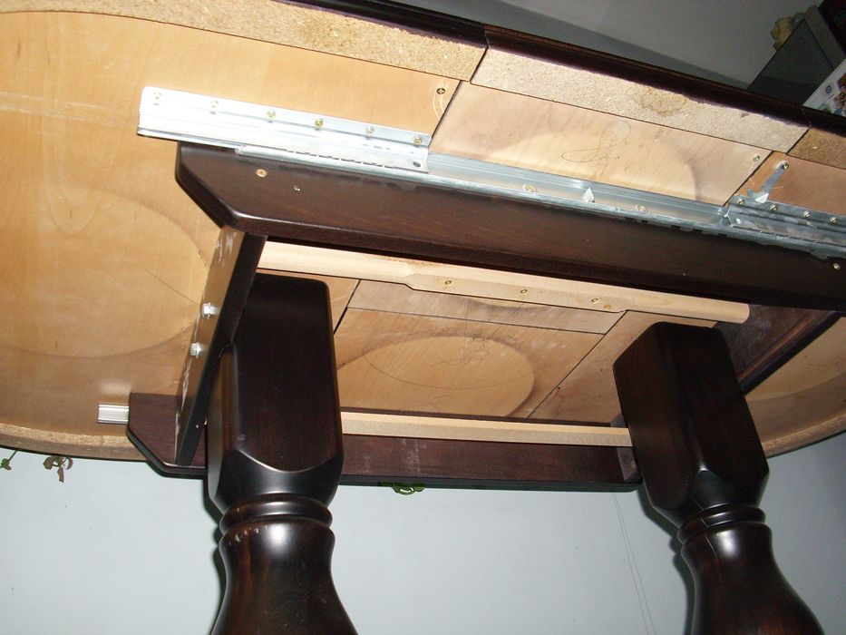 Кухненска маса разтегателна