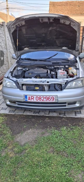 Dezmembrez Opel astra  G 1,7 dizel.  Masina funcționează perfect.