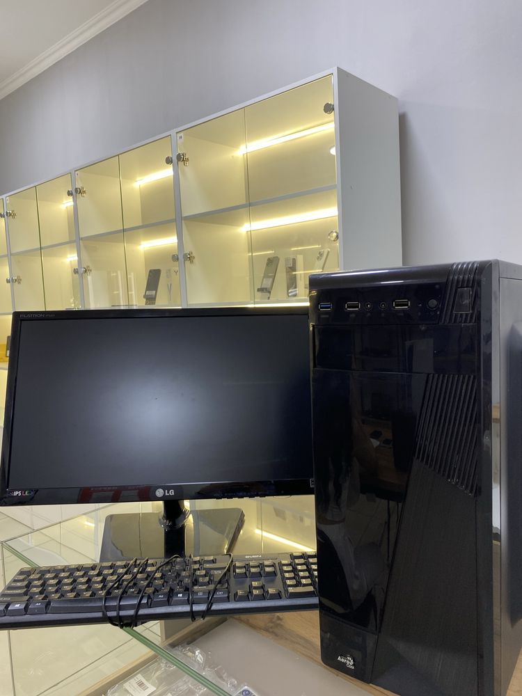 Комп. Монитор LG