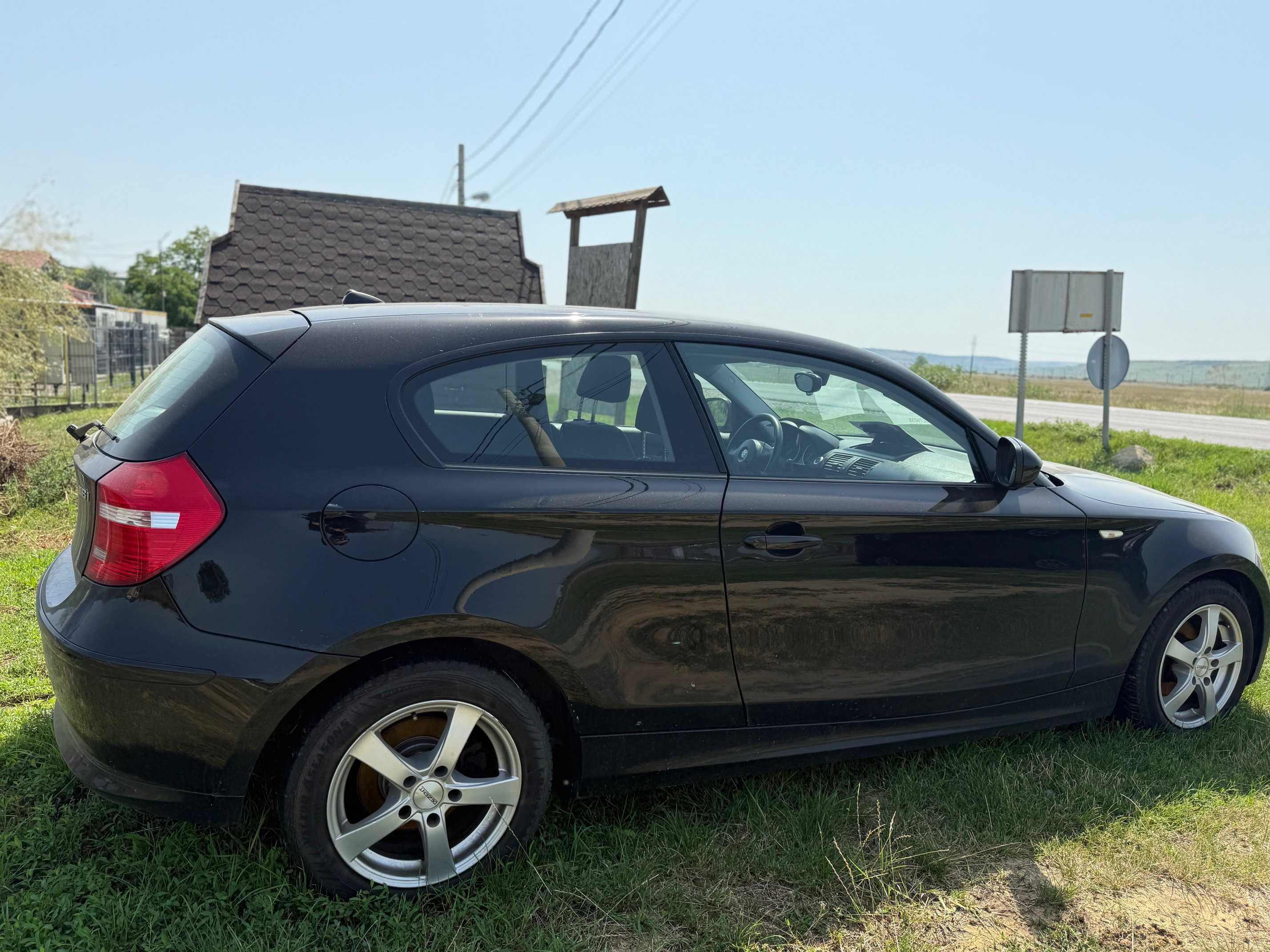 BMW 116I -90 KW (122 PS), Benzina, Manuala, 178231 km, 2011