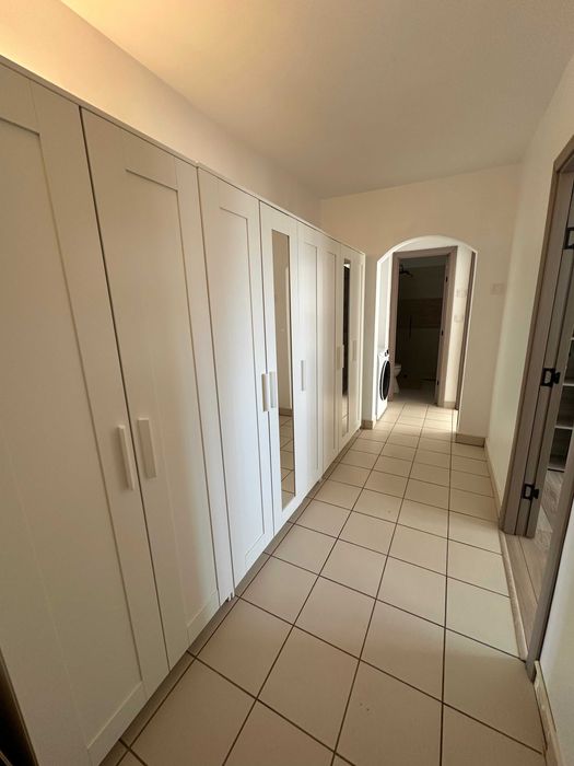 De închiriat -Apartament 2 camere- P. Neamț, Bd. M. Eminescu + Parcare