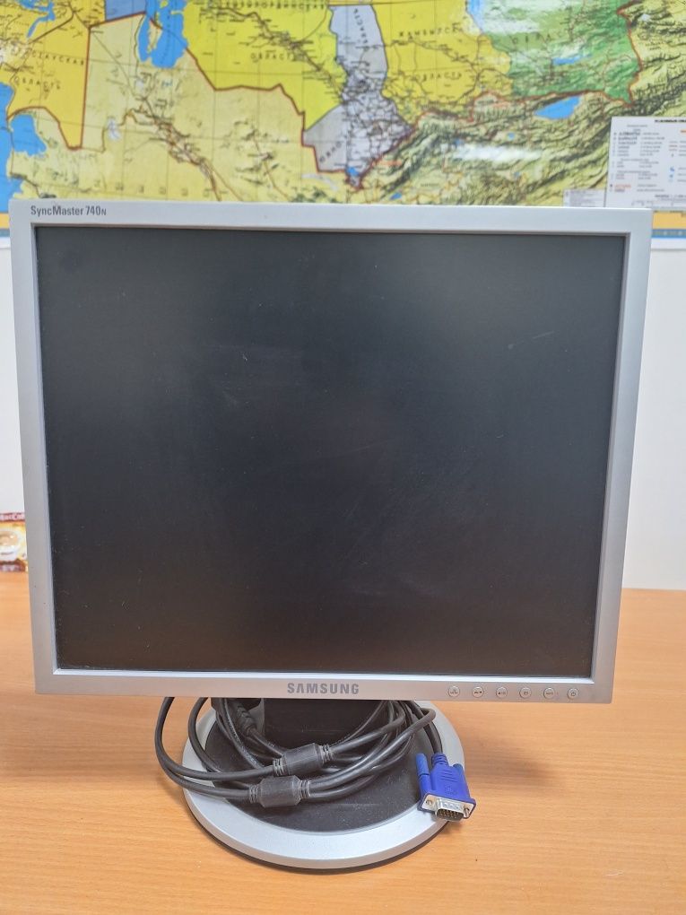 Samsung SyncMaster 740 n