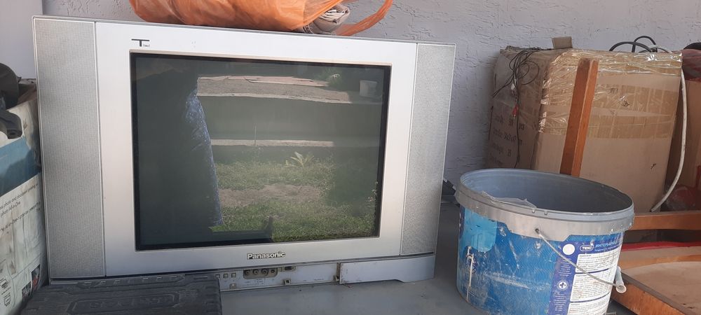 Телевизор б/у  рабочем состояний