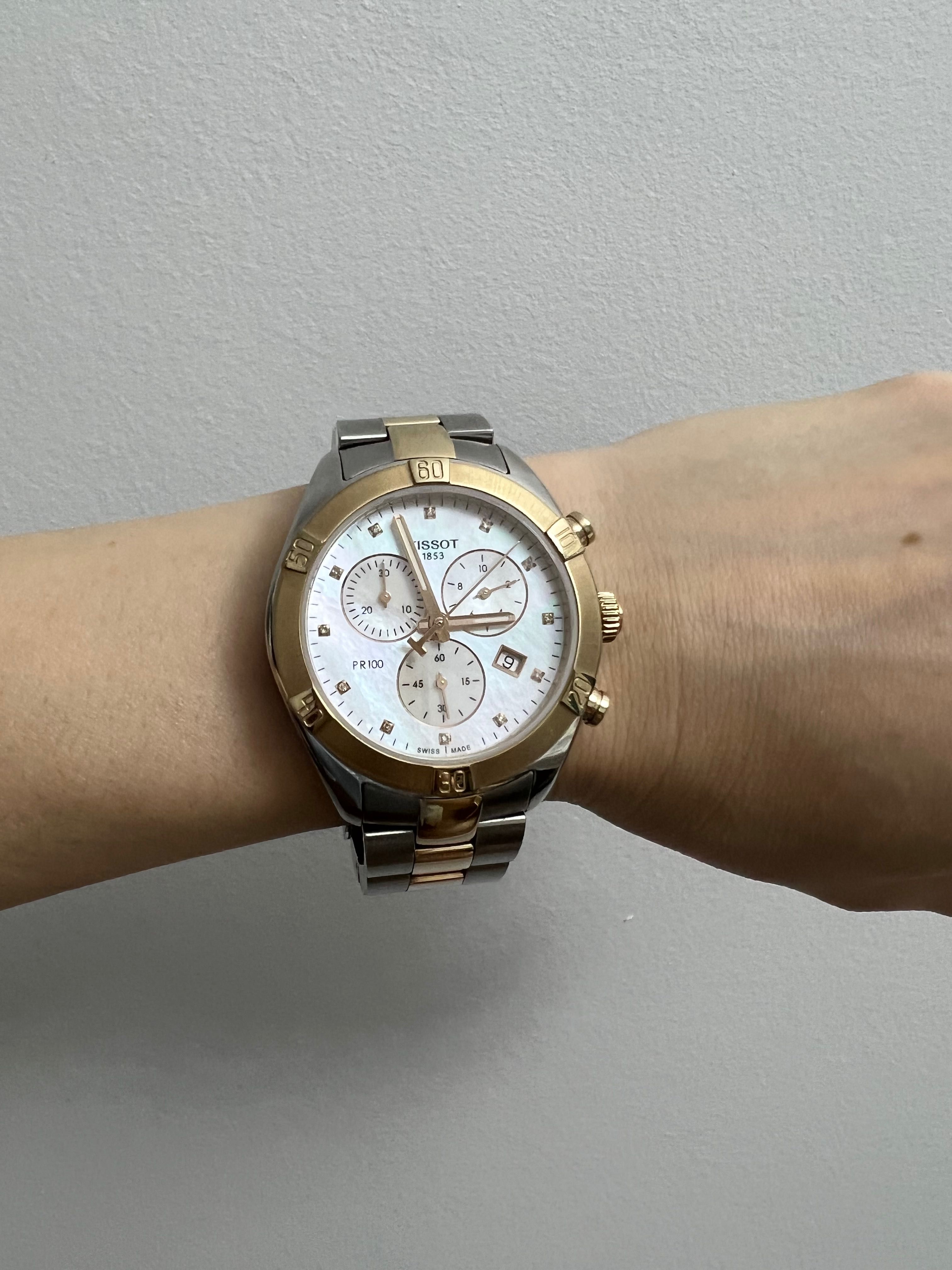 Продам б/у Женские часы Tissot с 12 бриллиантами в отличном состоянии