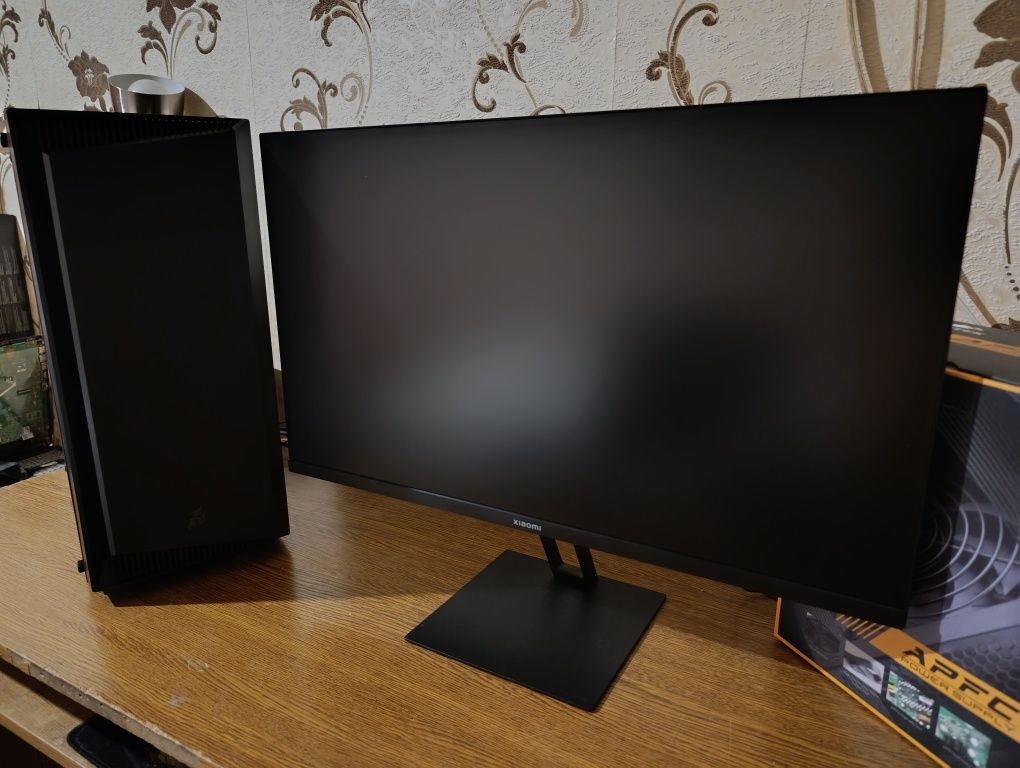 Отличный компьютер в комплекте! Intel core i7, ОЗУ 32Gb, SSD HDD.