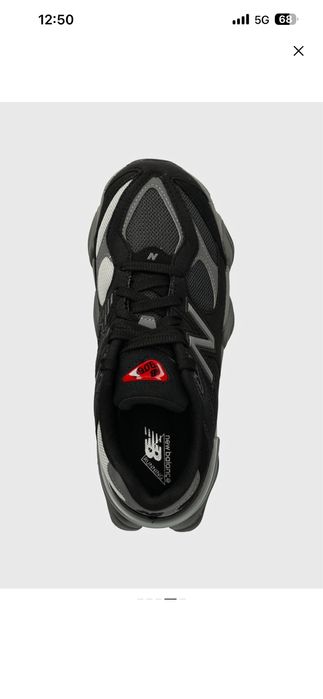 Чисто нови New balance 9060,оригинални,размер 39