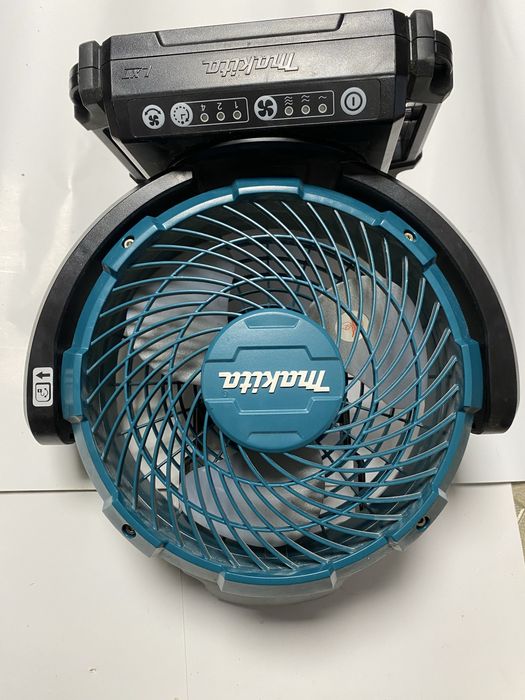 Вентилатор Makita DCF102