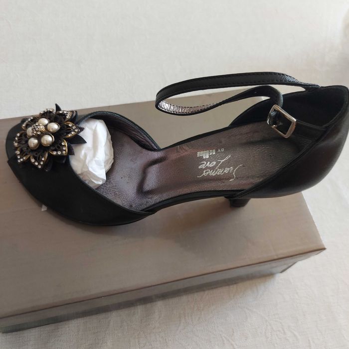 Стилни дамски обувки