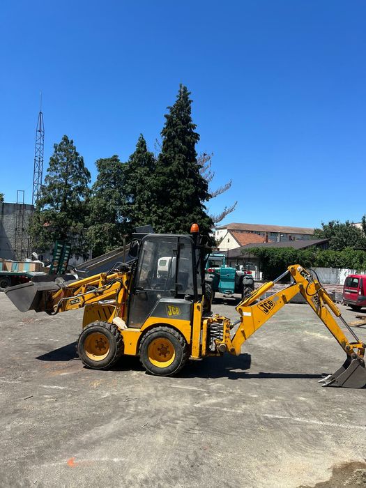 Vând/schimb/variante- jcb1cx - cu Camion cu macara