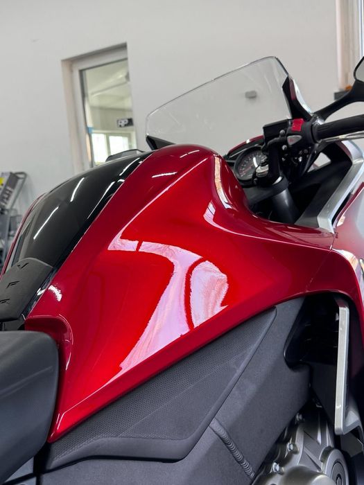 Vand HONDA VFR 1200F impecabila