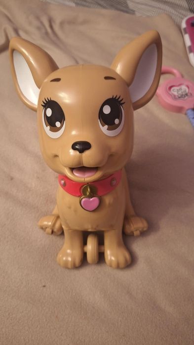 Caine Chi Chi Love Poo Puppy cu accesorii