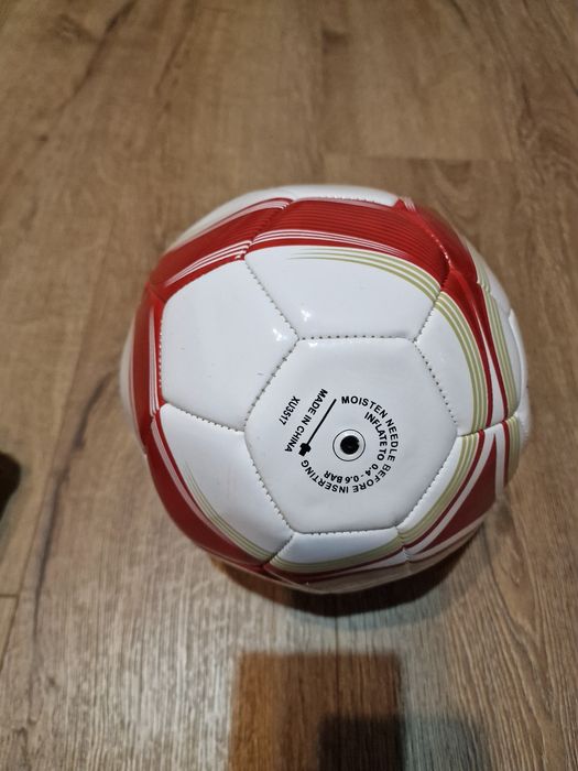 Minge Noua Fifa World Cup Russia 2018 , mingea este noua ,nefolosita.